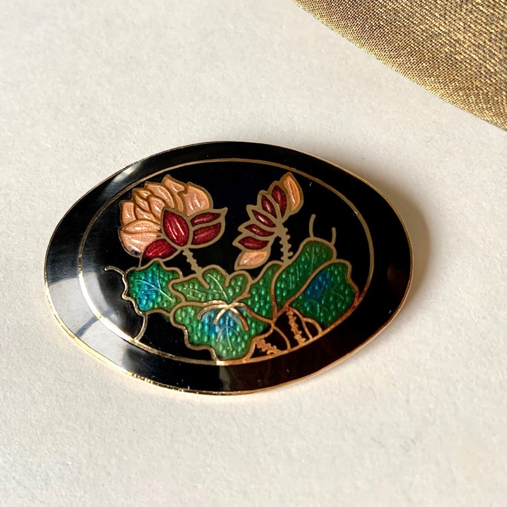 Vintage Cloisonné oval floral brooch